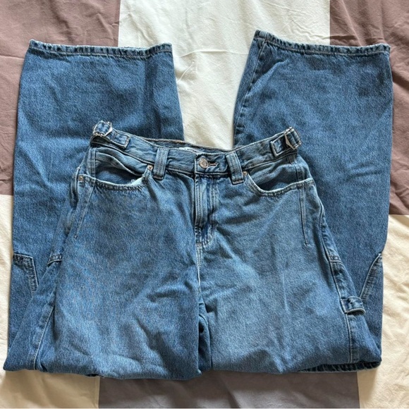 Low Rise Wide Leg Cargo Jeans - Picture 3 of 4